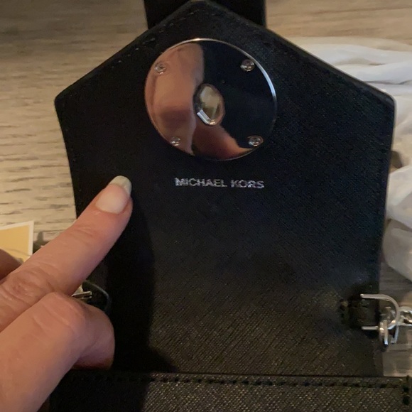 NWT… Michael Kors Black Phone / Wallet/ Mini Crossbody. - Picture 5 of 7